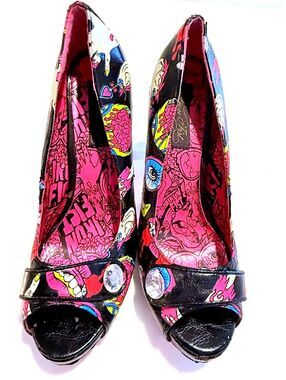 Rare HTF Y2K Iron Fist Glamour Guts Peep Toe Heels Size 10